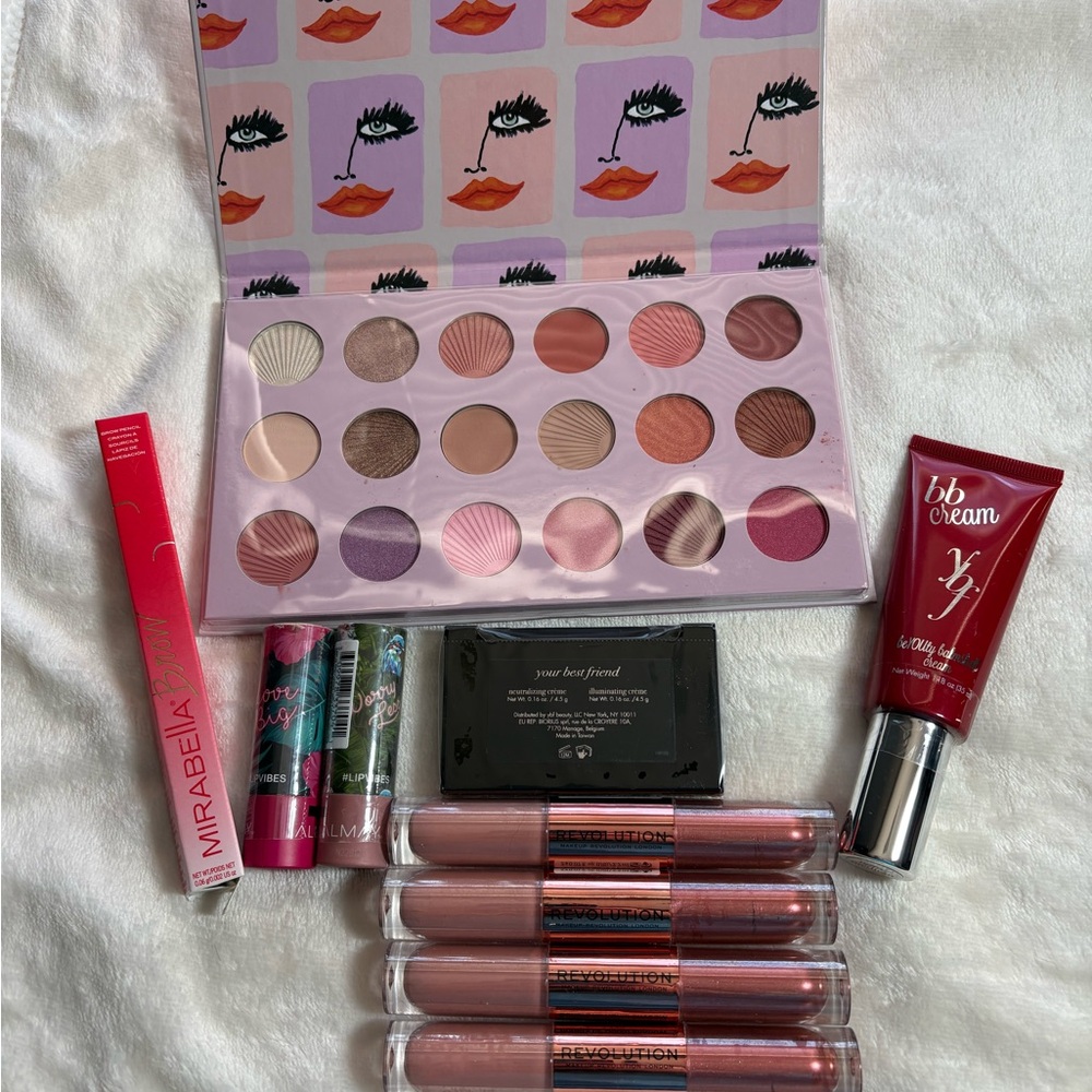 Lipstick, Eyeshadow, and BB Cream Set - Pink and Red